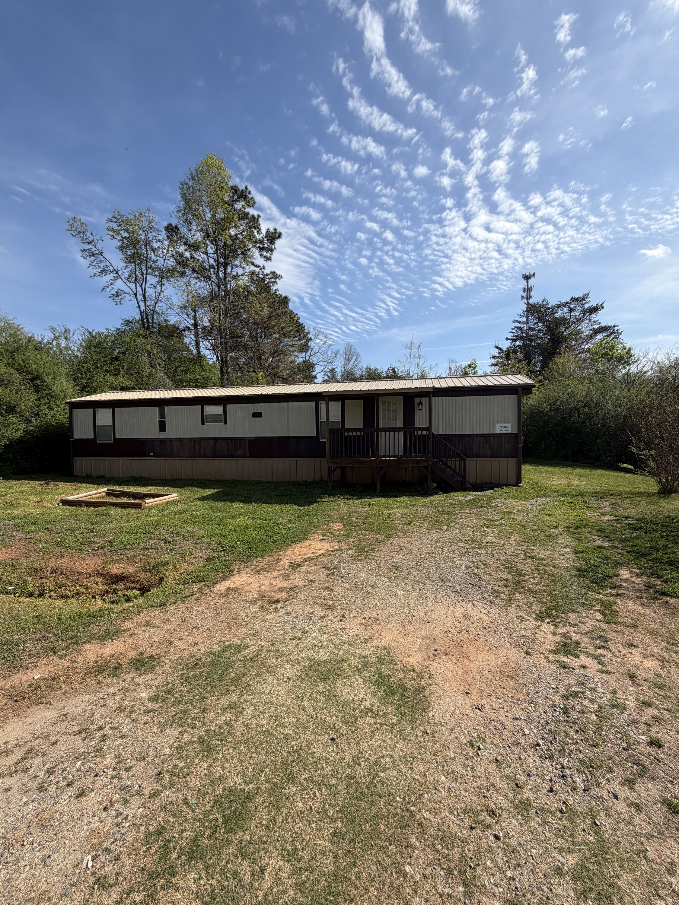 1180 Kim Loop Road